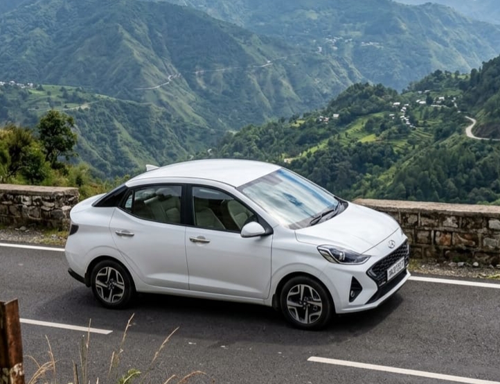 BOOK HYUNDAI AURA L1 2024 FOR SELF DRIVE RENTAL IN chandigarh - grandride.in